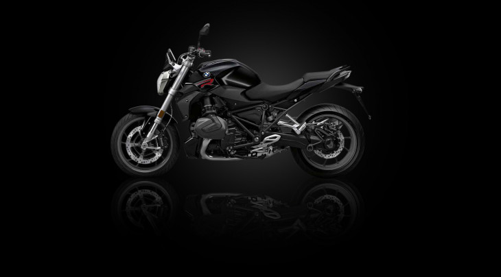 R 1250 R BMW op zwart